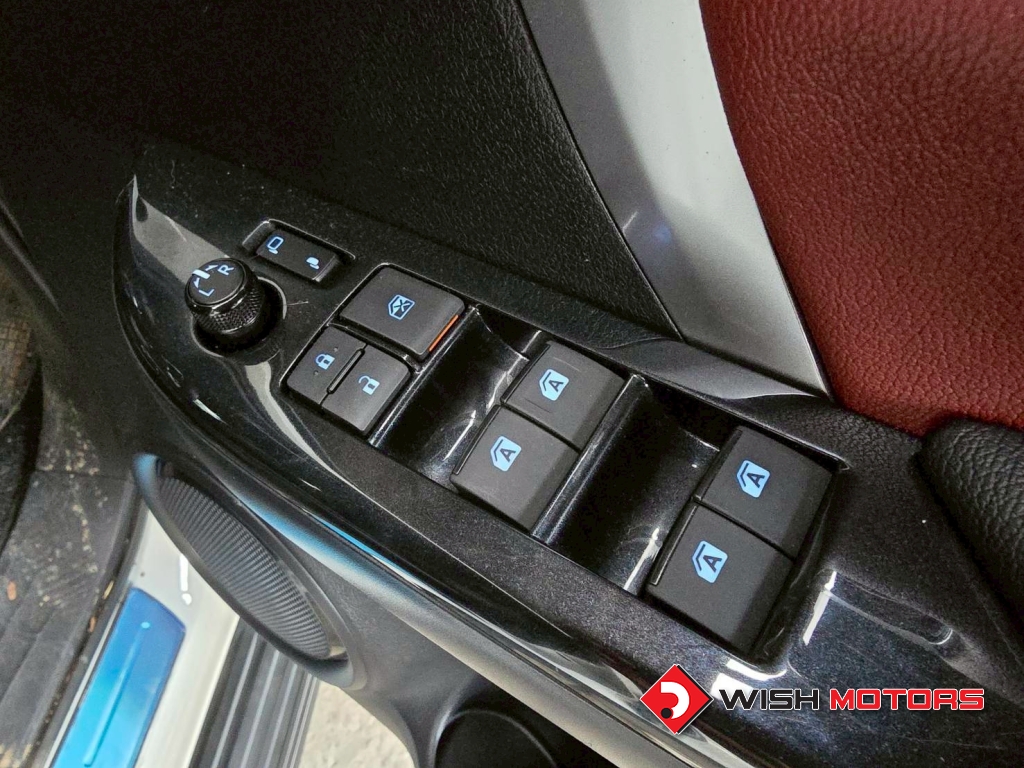 TOYOTA FORTUNER 2.4 Legender AT ปี 2026 #17 (L)