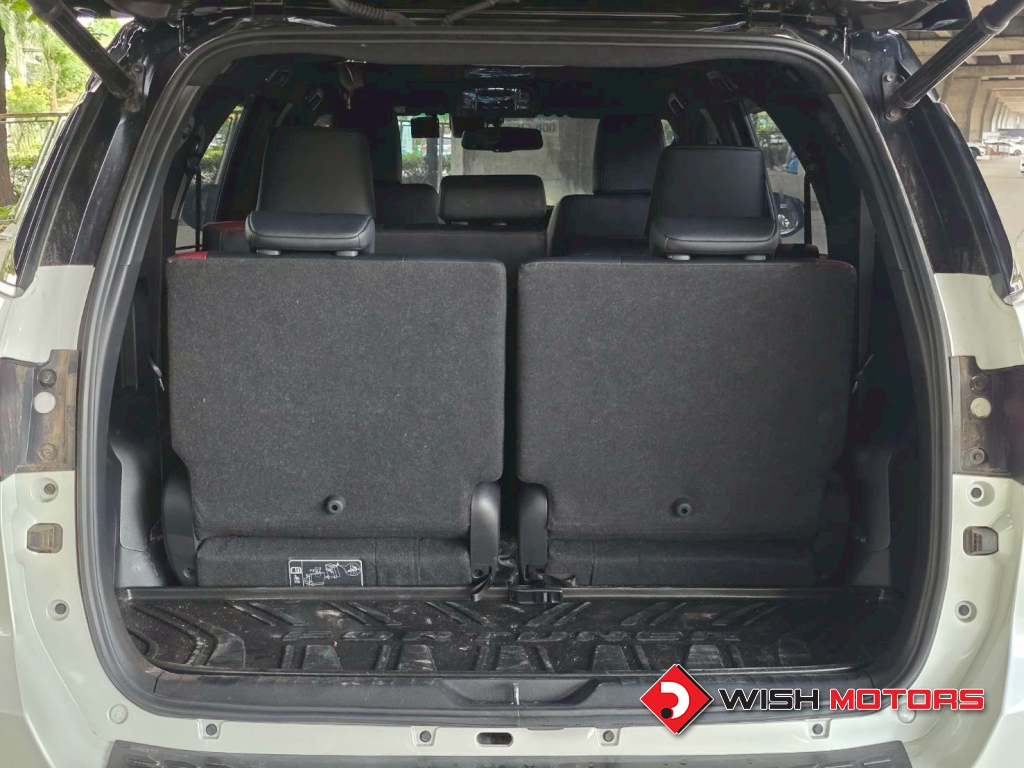 TOYOTA FORTUNER 2.4 Legender AT ปี 2026 #19 (L)