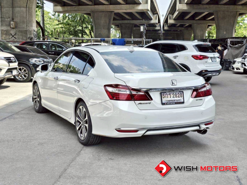 HONDA ACCORD 2.0 [EL] AT ปี 2016 #4 (L)