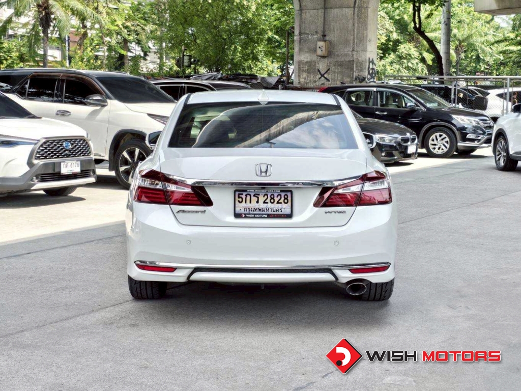 HONDA ACCORD 2.0 [EL] AT ปี 2016 #5 (L)