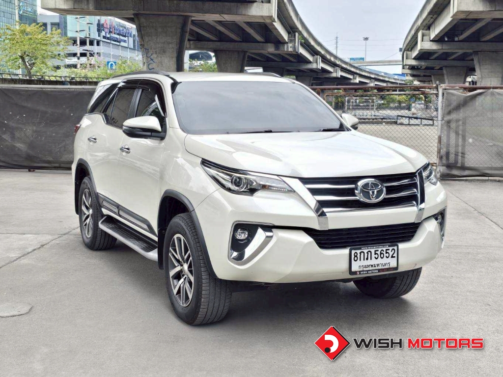 TOYOTA FORTUNER 2.4 [V] AT ปี 2019 #1 (L)