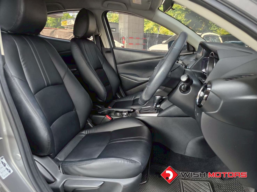 MAZDA 2 1.3 [Sports High Connect] AT ปี 2019 #14 (L)