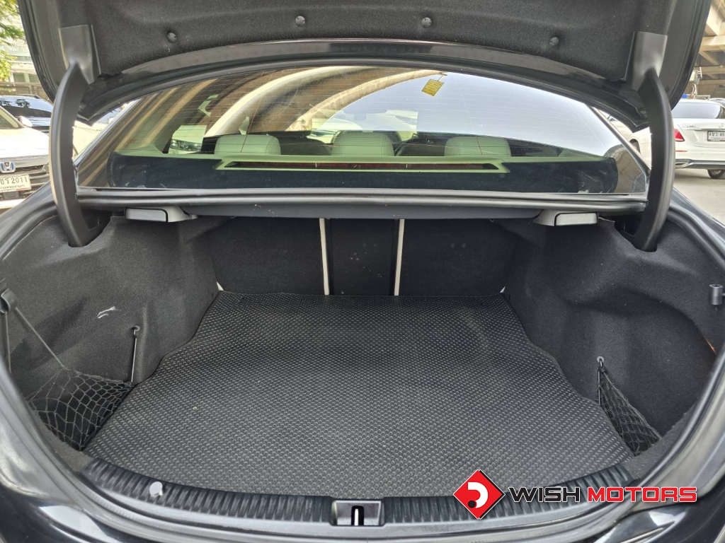 MERCEDES-BENZ C-CLASS C 200 AT ปี 2016 #7 (L)