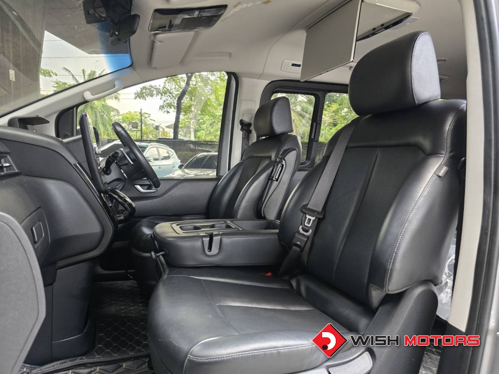 HYUNDAI STARIA 2.2 S AT ปี 2022 #15 (L)