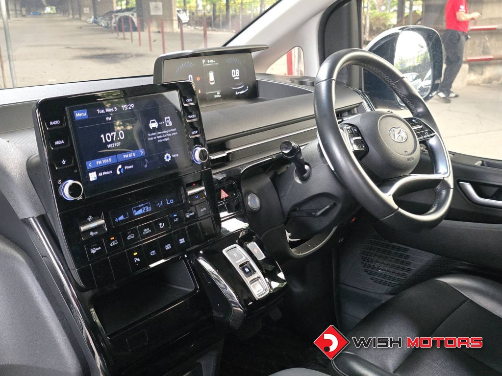 HYUNDAI STARIA 2.2 S AT ปี 2022 #16 (L)
