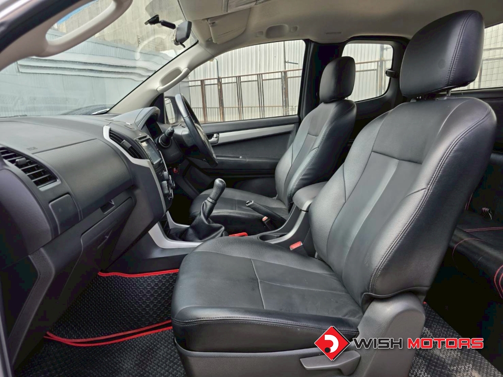ISUZU D-MAX (12-15) Space Cab [Z] 2.5 Ddi VGS MT ปี 2015 #11 (L)