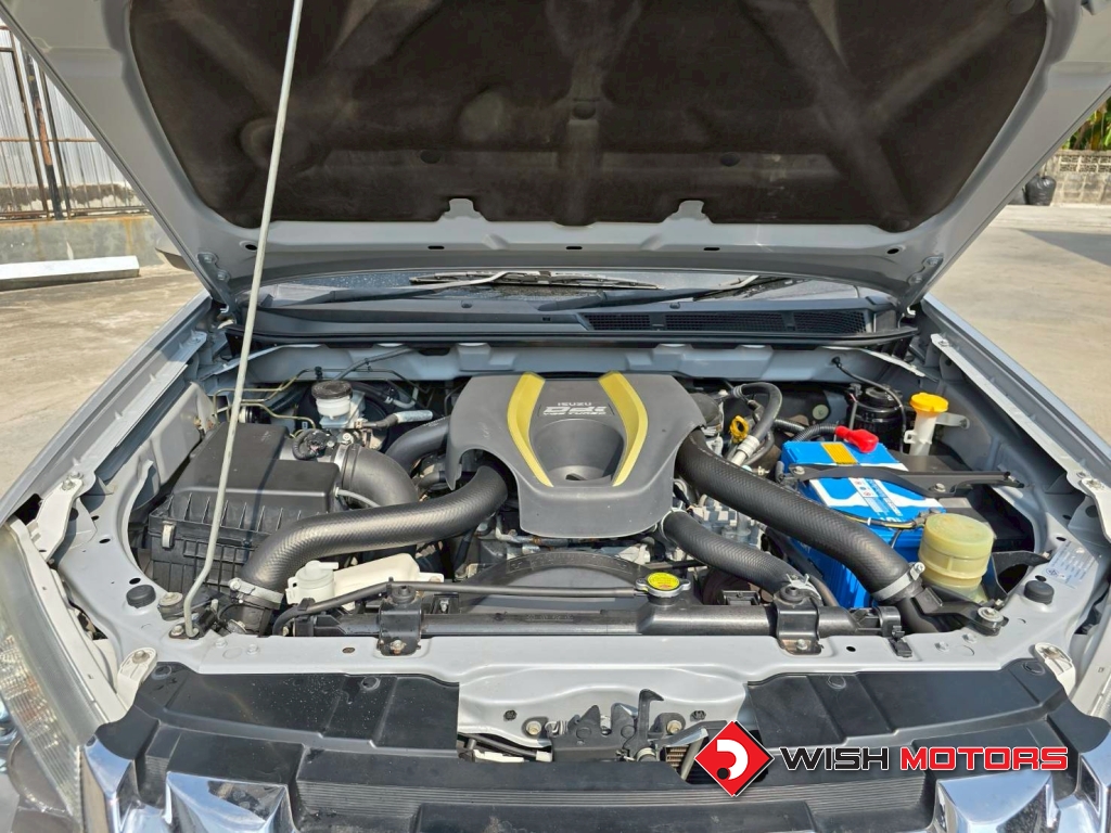 ISUZU D-MAX (12-15) Space Cab [Z] 2.5 Ddi VGS MT ปี 2015 #16 (L)