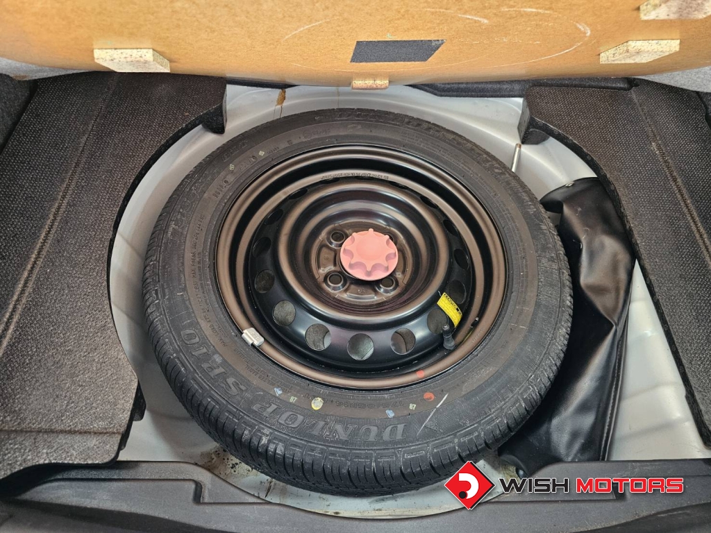 TOYOTA YARIS CVT-i 1.2 [E]  AT ปี 2014 #9 (L)
