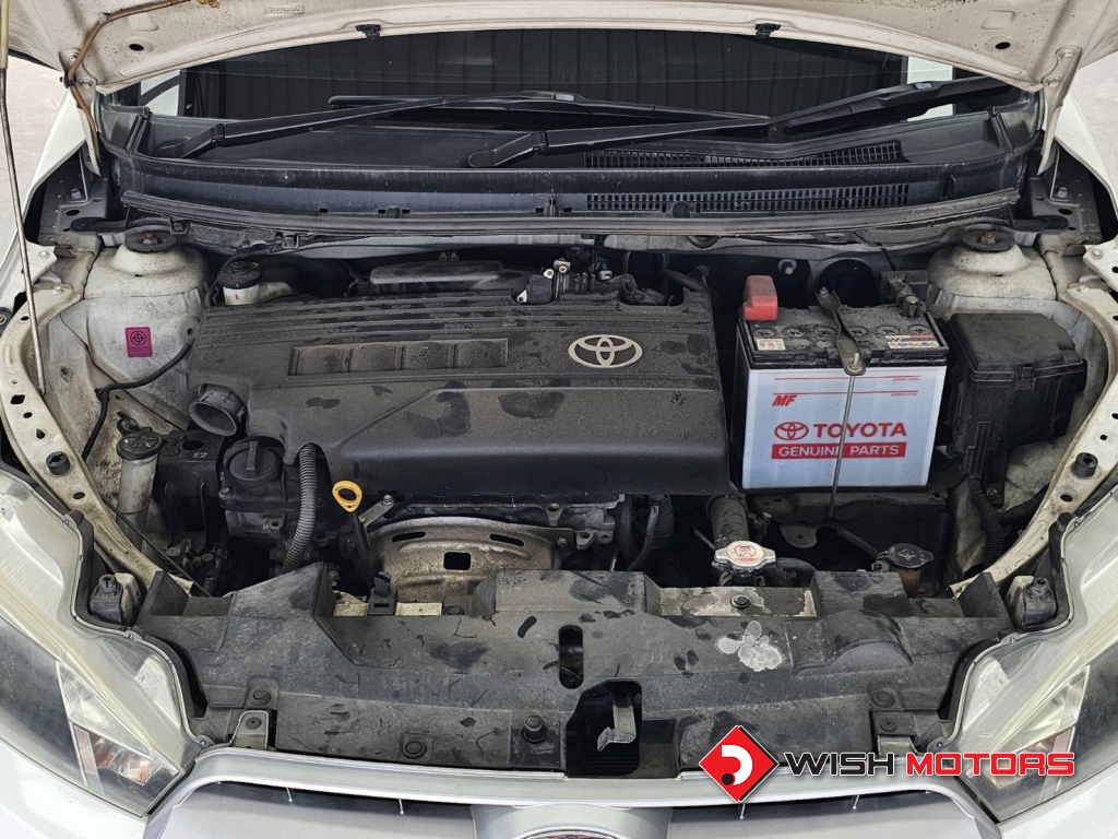 TOYOTA YARIS CVT-i 1.2 [E]  AT ปี 2014 #11 (L)