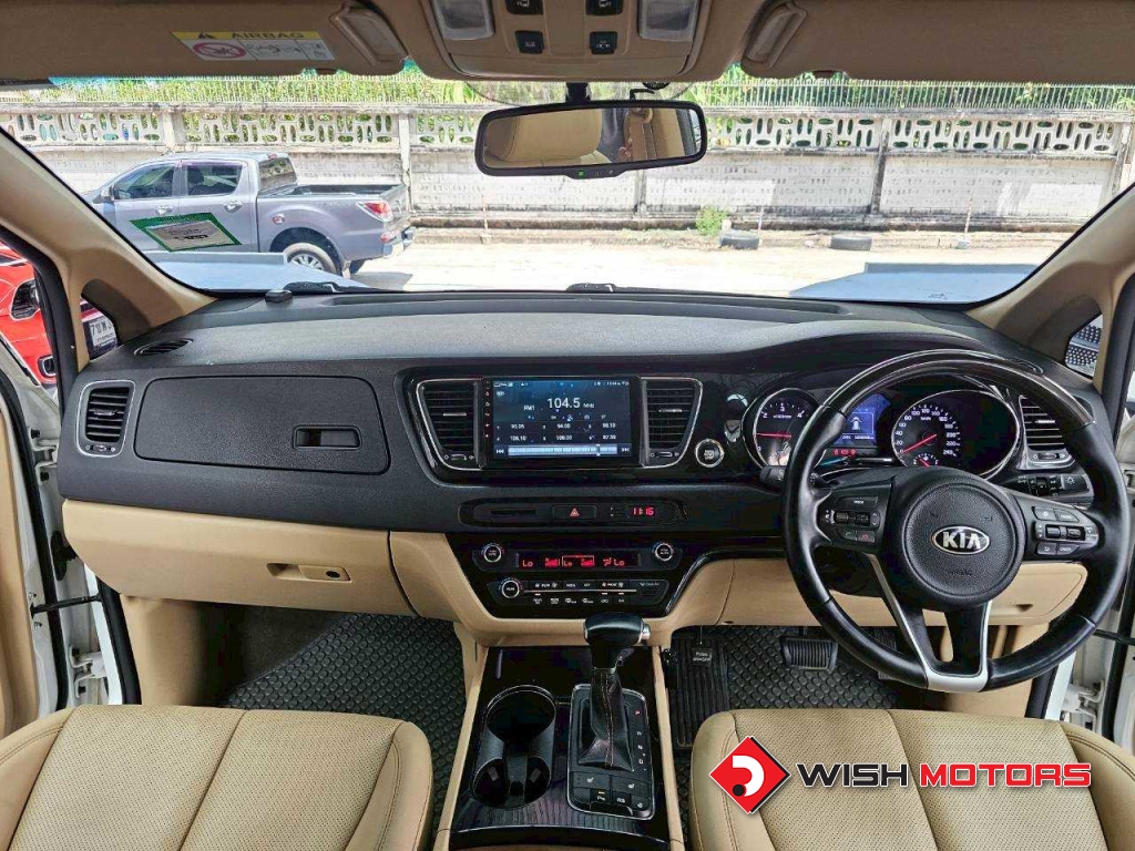 KIA GRAND CARNIVAL 2.2 EX AT ปี 2017 #13 (L)