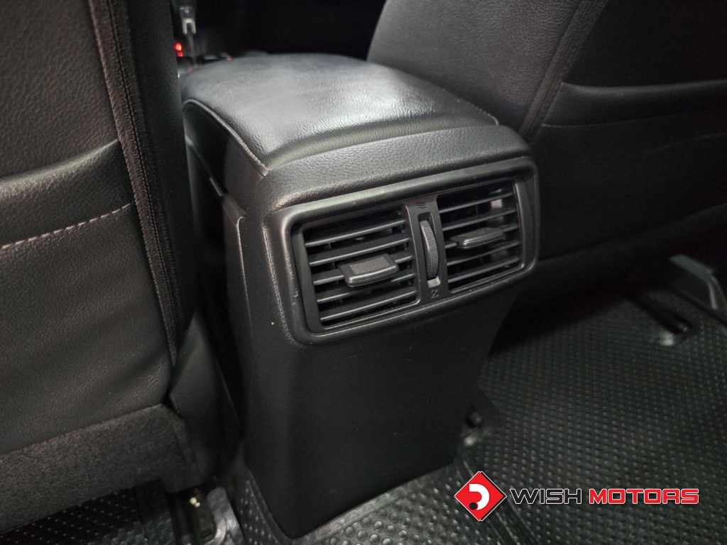 NISSAN X-TRAIL 2.5 V AT4WD. ปี 2015 #13 (L)