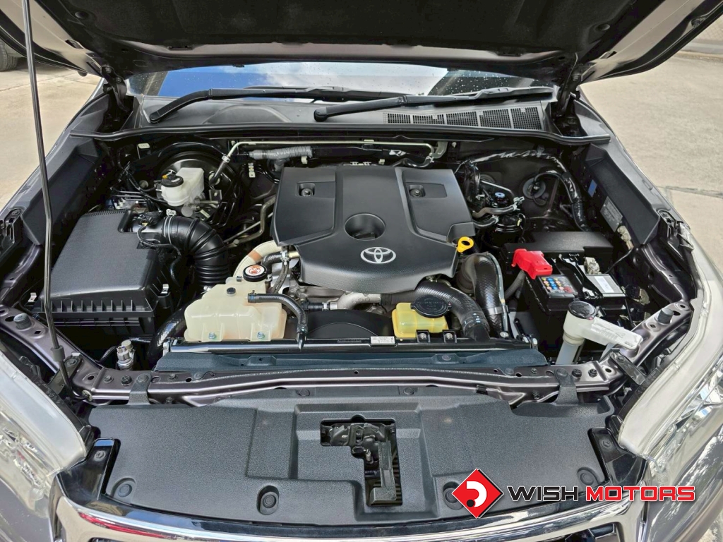 TOYOTA REVO (ปี15-20) 2.4 [J] Plus AT ปี 2020 #8 (L)