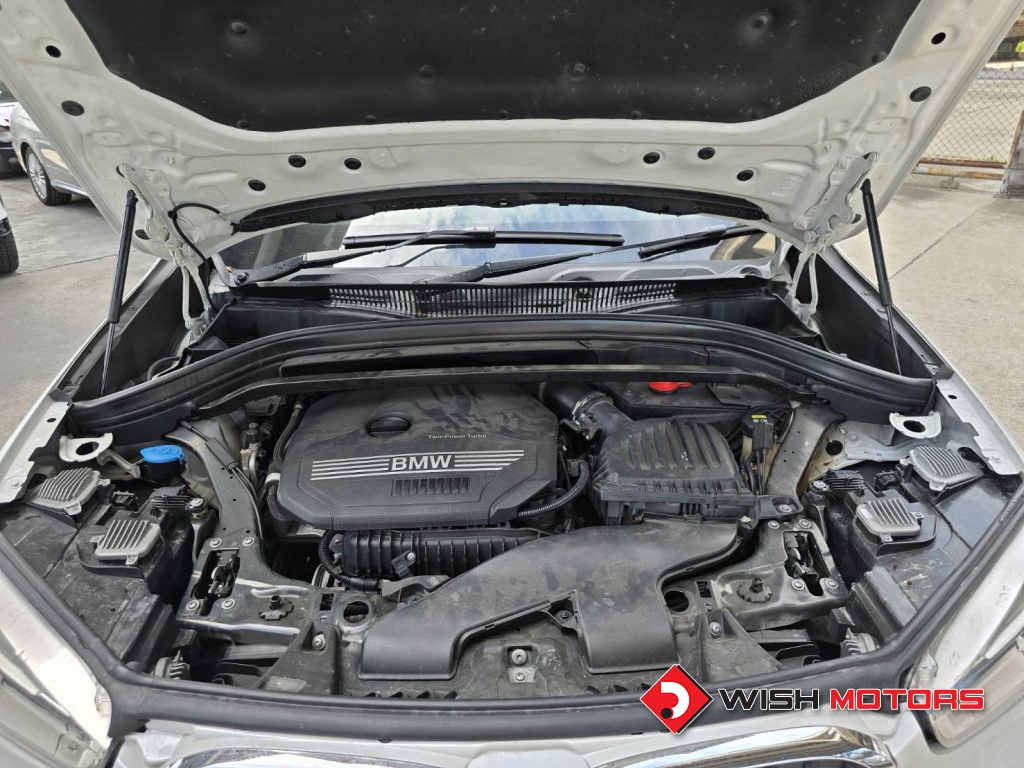 BMW X1 sDrive 18i AT ปี 2020 #11 (L)