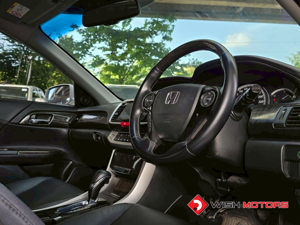 HONDA ACCORD  i-VTEC 2.0 [EL] AT ปี 2015 #15 (L)