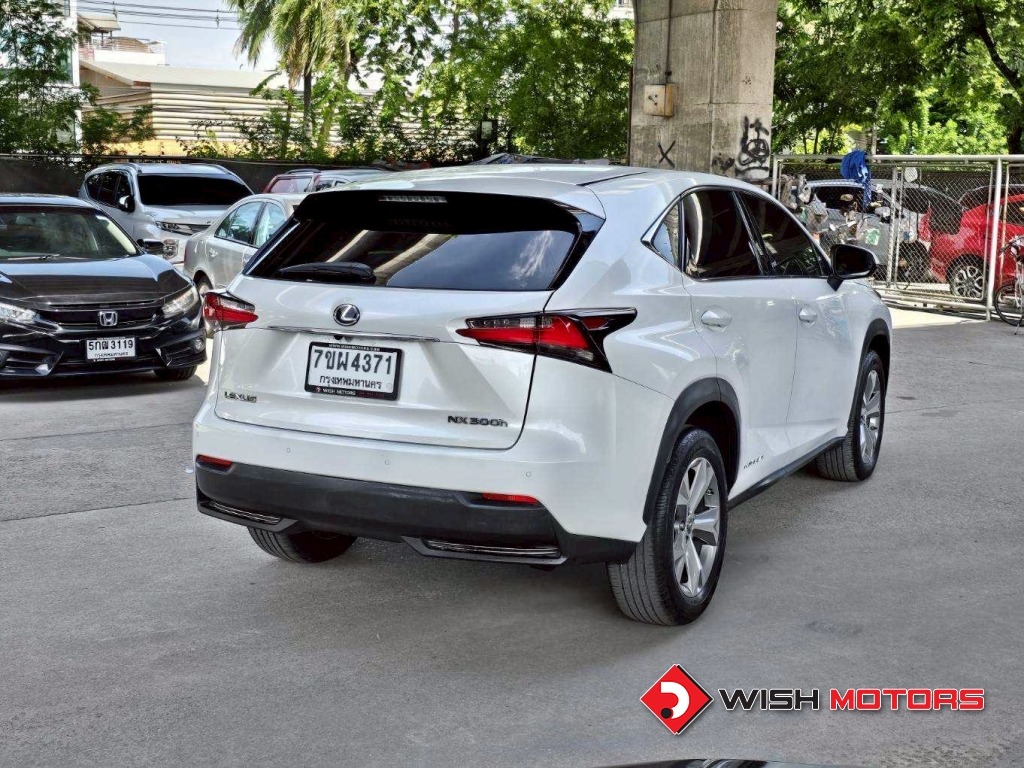 LEXUS NX300H 2.5 GRAND LUXURY AT ปี 2015 #6 (L)