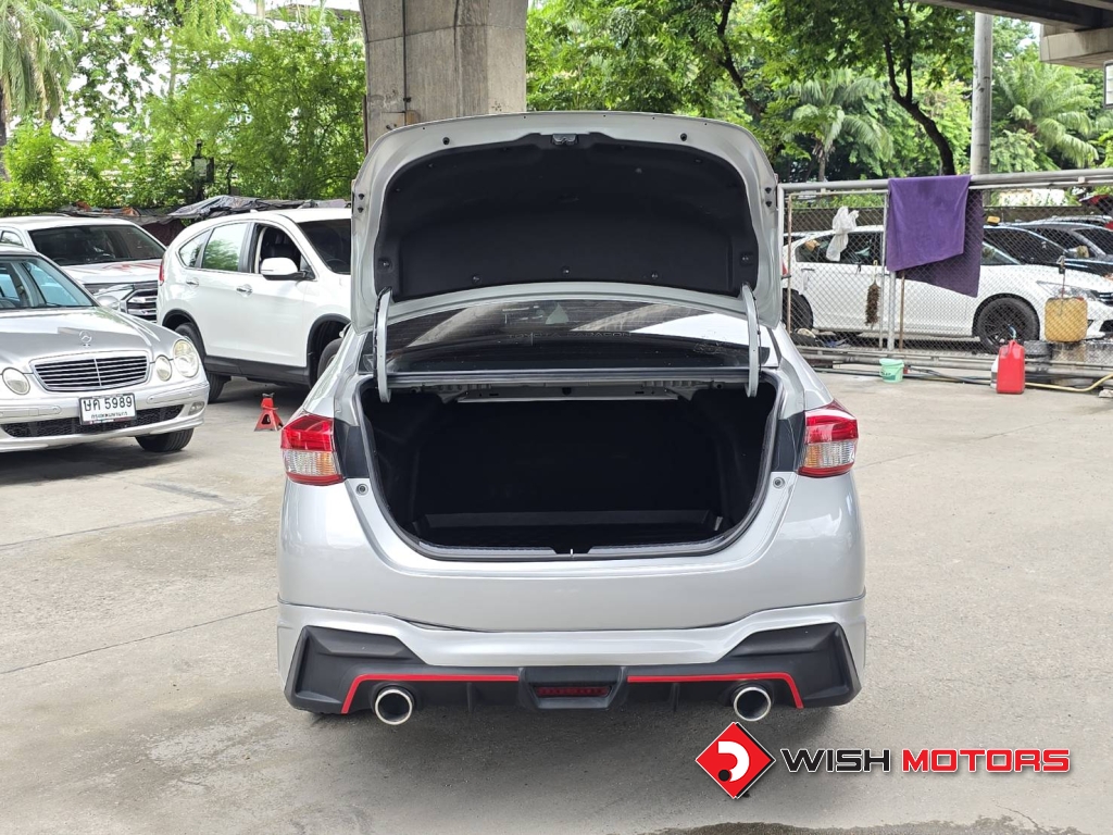 TOYOTA YARIS ATIV 1.2 High AT ปี 2020 #8 (L)