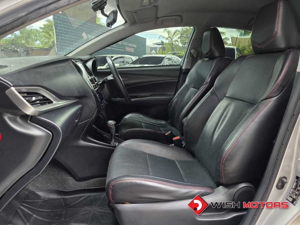 TOYOTA YARIS ATIV 1.2 High AT ปี 2020 #16 (L)