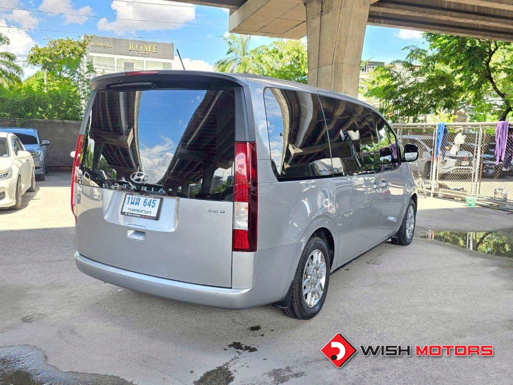 HYUNDAI STARIA 2.2 S AT ปี 2022 #6 (L)