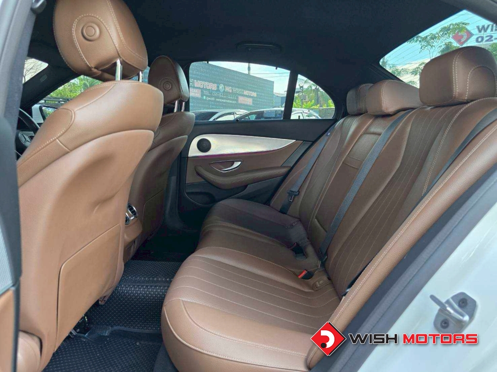 MERCEDES-BENZ E-CLASS E 300 e Avantgarde AT ปี 2022 #14 (L)