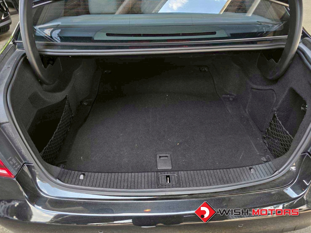 MERCEDES-BENZ E-CLASS E 300 [BlueTEC HYBRID] AT ปี 2014 #20 (L)