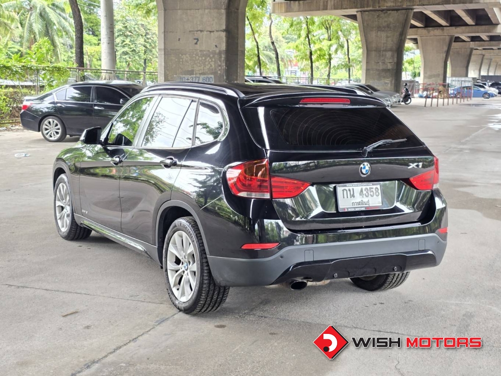 BMW X1 [sDrive] 18i AT ปี 2015 #4 (L)