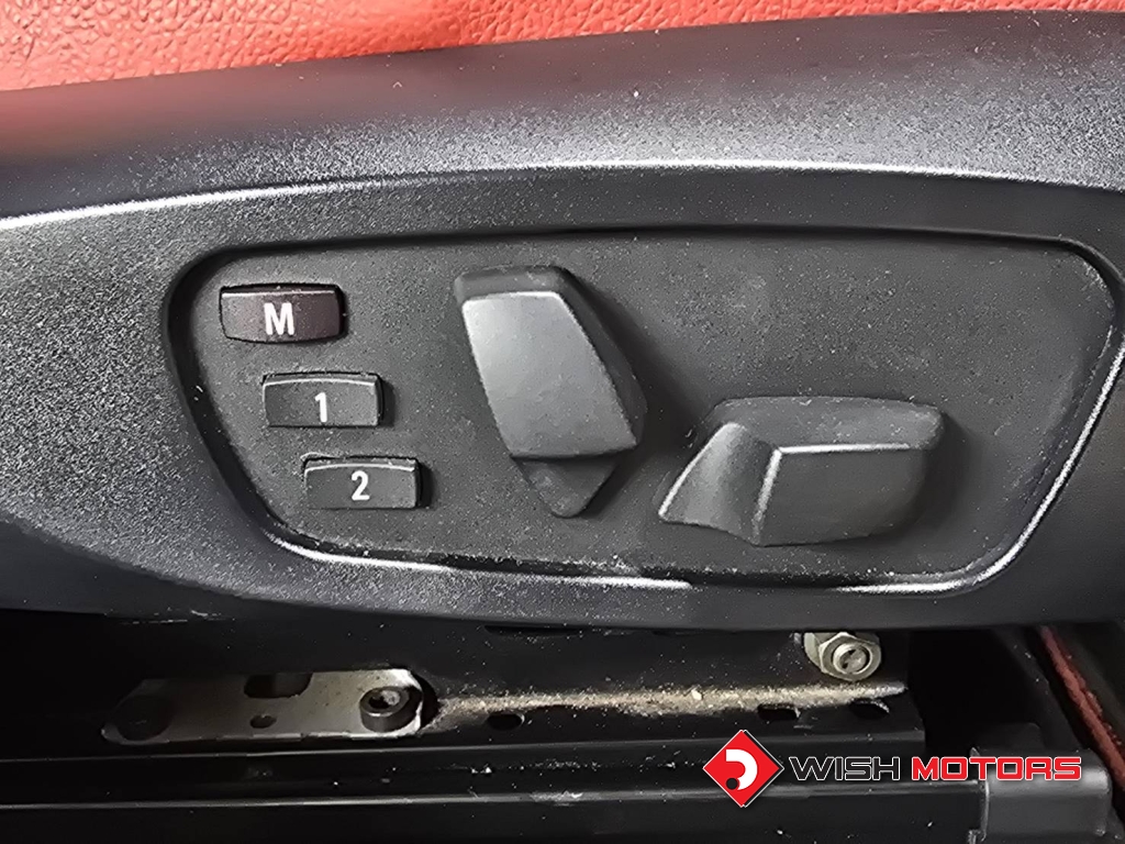 BMW X1 [sDrive] 18i AT ปี 2015 #12 (L)