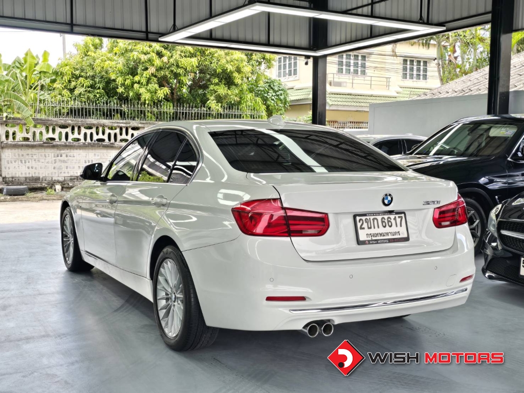 BMW SERIES 3 320i AT ปี 2015 #4 (L)