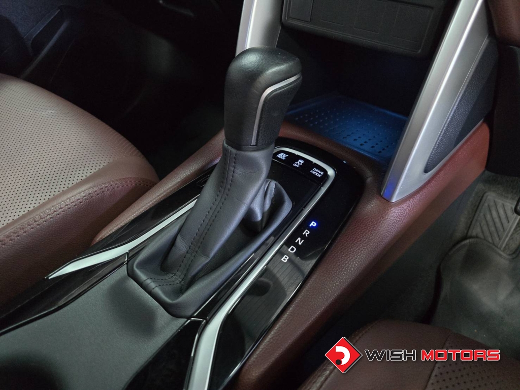 TOYOTA Collora CROSS 1.8 Hybrid Premium  ปี 2021 #17 (L)