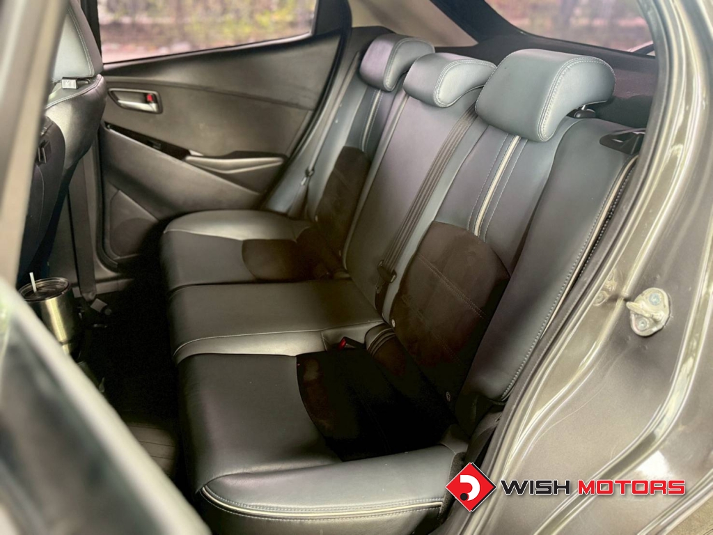 MAZDA 2 1.3 S LEATHER AT ปี 2019 #9 (L)