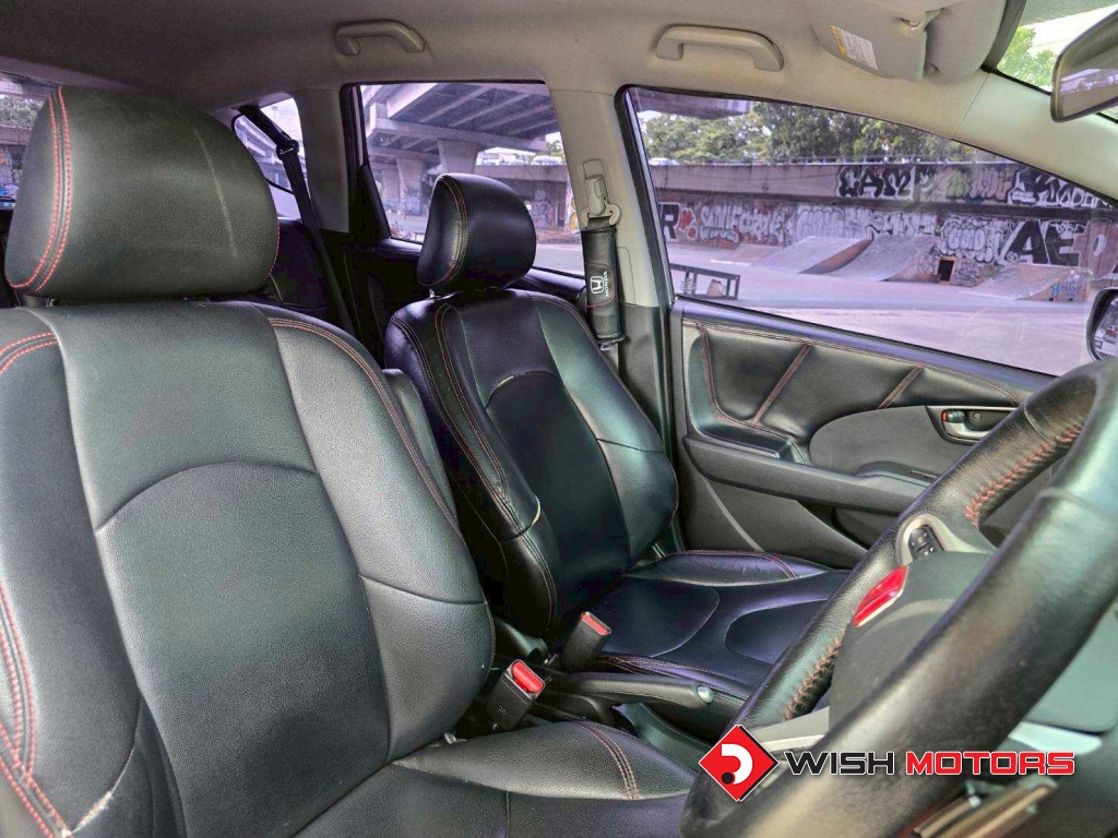 HONDA JAZZ i-VTEC 1.5 [SV] AT ปี 2009 #14 (L)