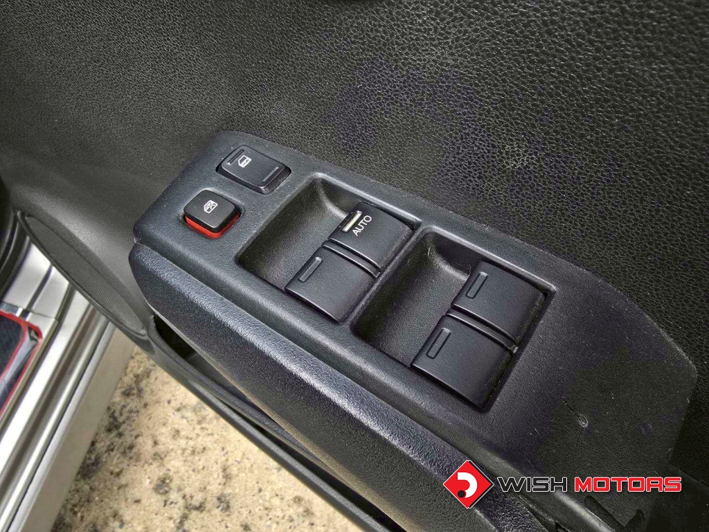 HONDA JAZZ i-VTEC 1.5 [SV] AT ปี 2009 #16 (L)