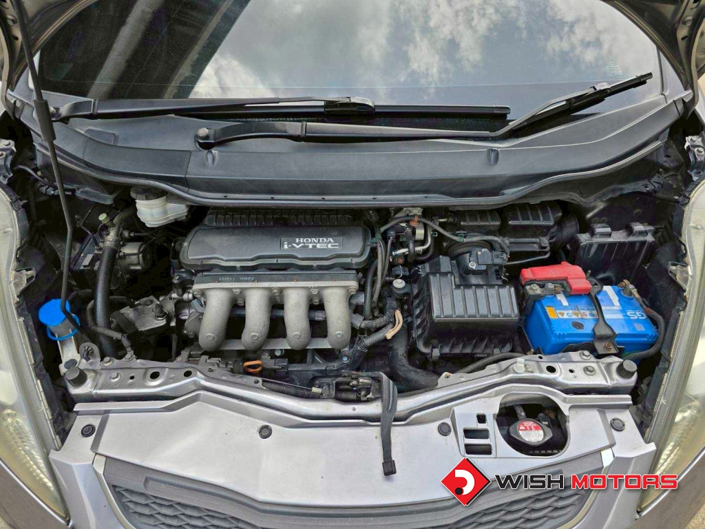 HONDA JAZZ i-VTEC 1.5 [SV] AT ปี 2009 #18 (L)