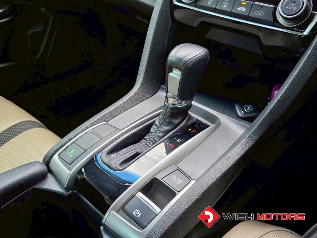 HONDA CIVIC i-VTEC 1.8 [EL] AT ปี 2019 #8 (L)