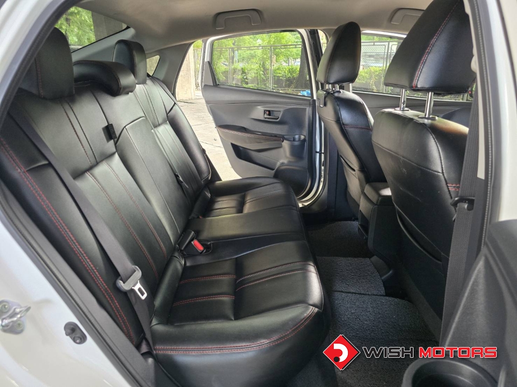 TOYOTA YARIS ATIV 1.2 SPORT AT ปี 2022 #12 (L)