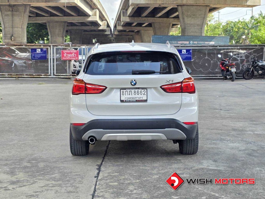 BMW X1 [sDrive] 18i AT ปี 2016 #5 (L)