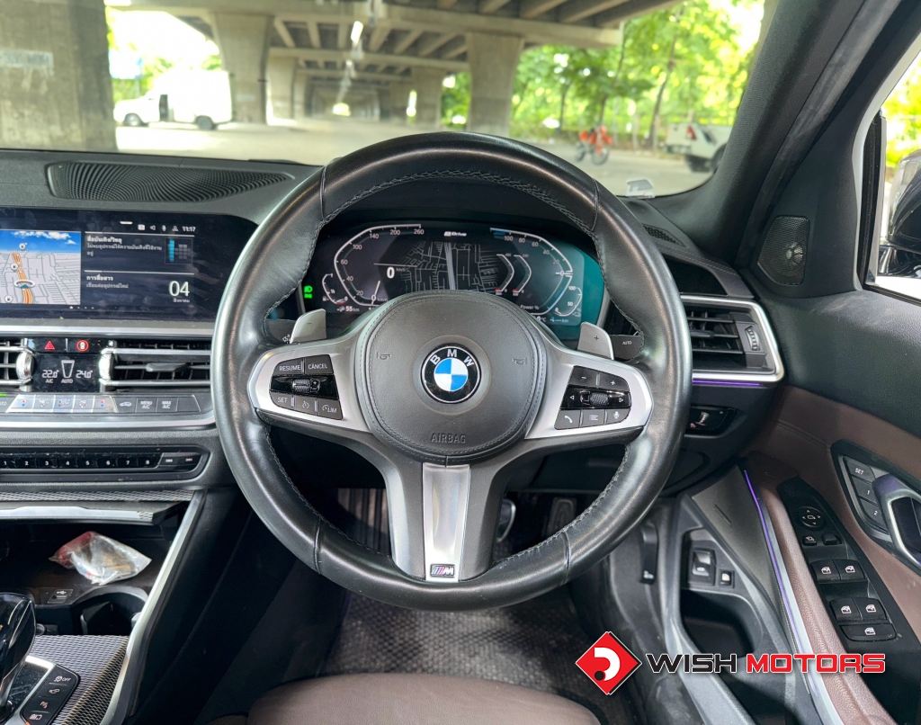 BMW SERIES 3 330e AT ปี 2020 #9 (L)