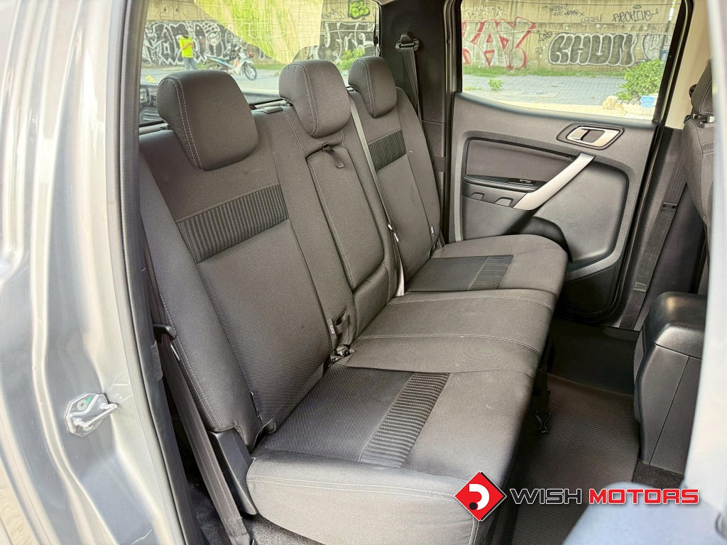 FORD RANGER (18-21) 2.2 XLT (FX4) MT ปี 2019 #14 (L)