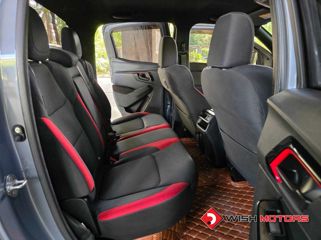 ISUZU D-MAX (20-25) 1.9 Ddi S MT ปี 2023 #14 (L)