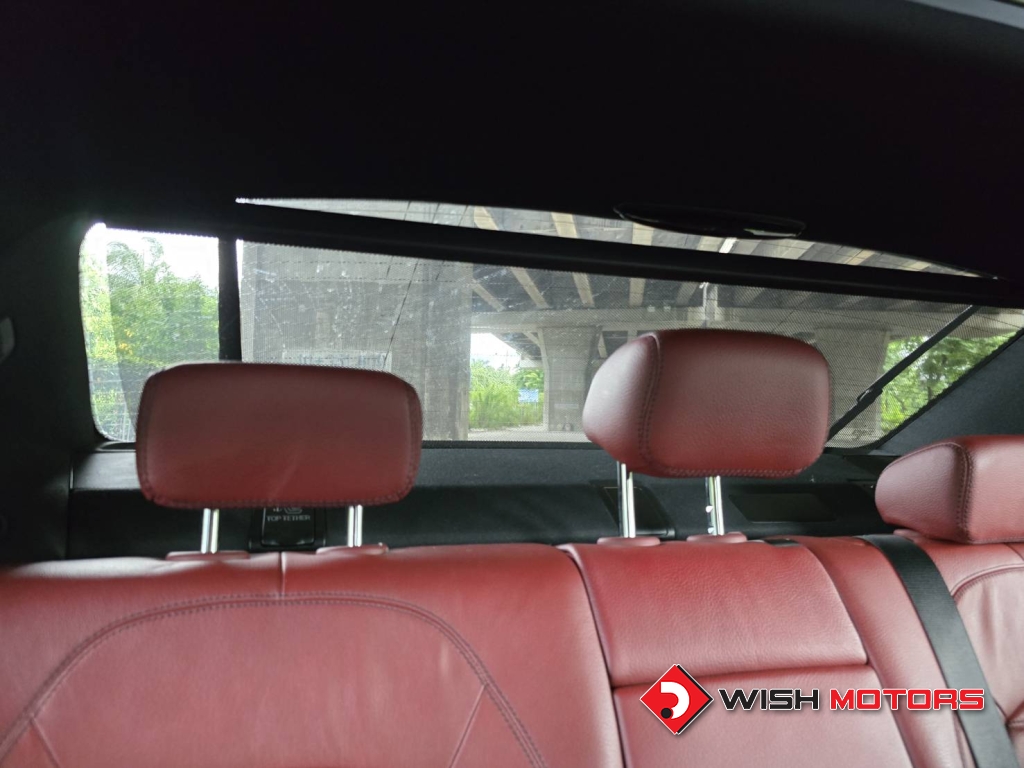 MERCEDES-BENZ C-CLASS C350e [ Estate ] AT ปี 2016 #20 (L)