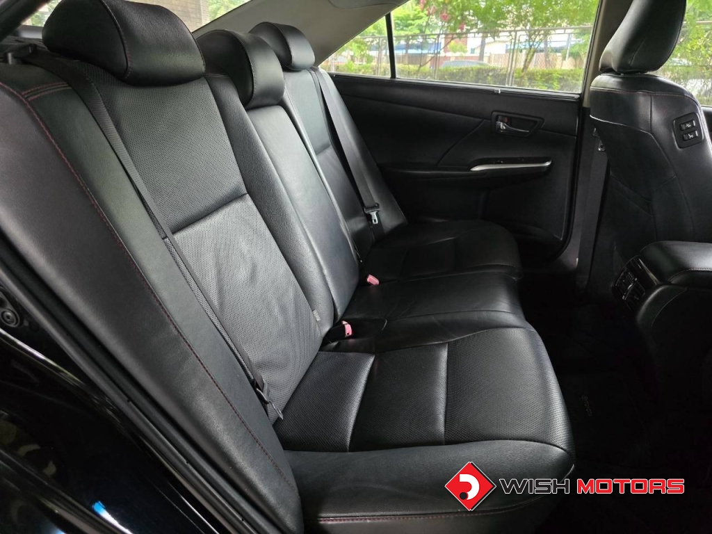 TOYOTA CAMRY 2.0 [G] Extremo AT ปี 0 #19 (L)