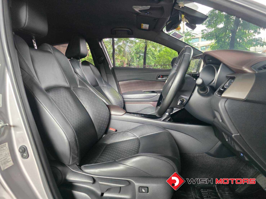 TOYOTA CH-R HV Hi HYBRID AT ปี 2021 #11 (L)