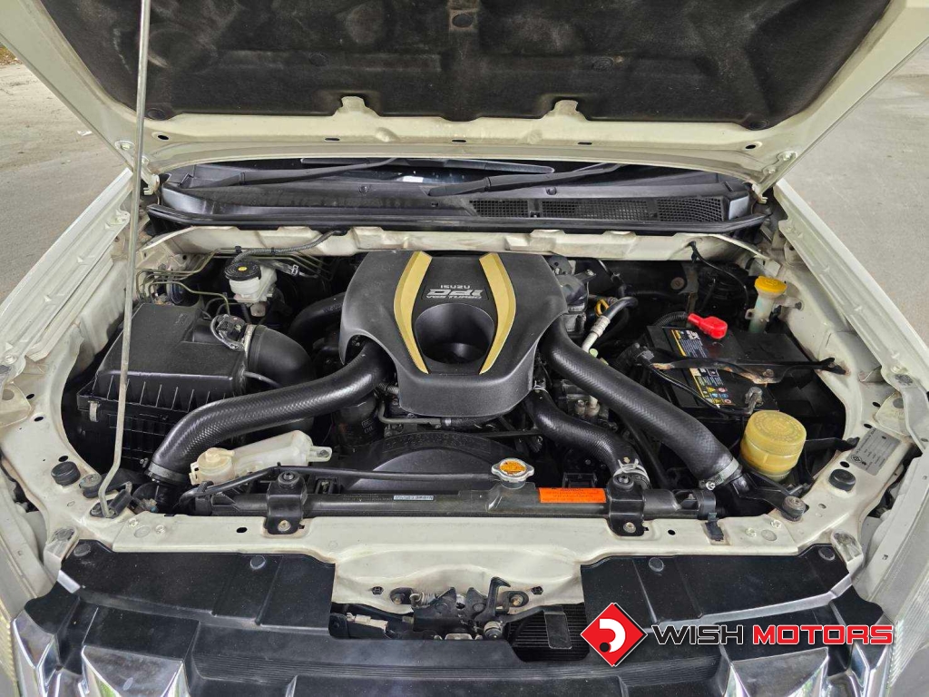 ISUZU D-MAX (12-15) Space Cab [Z] Prestige 2.5 Ddi VGS AT ปี 2012 #10 (L)