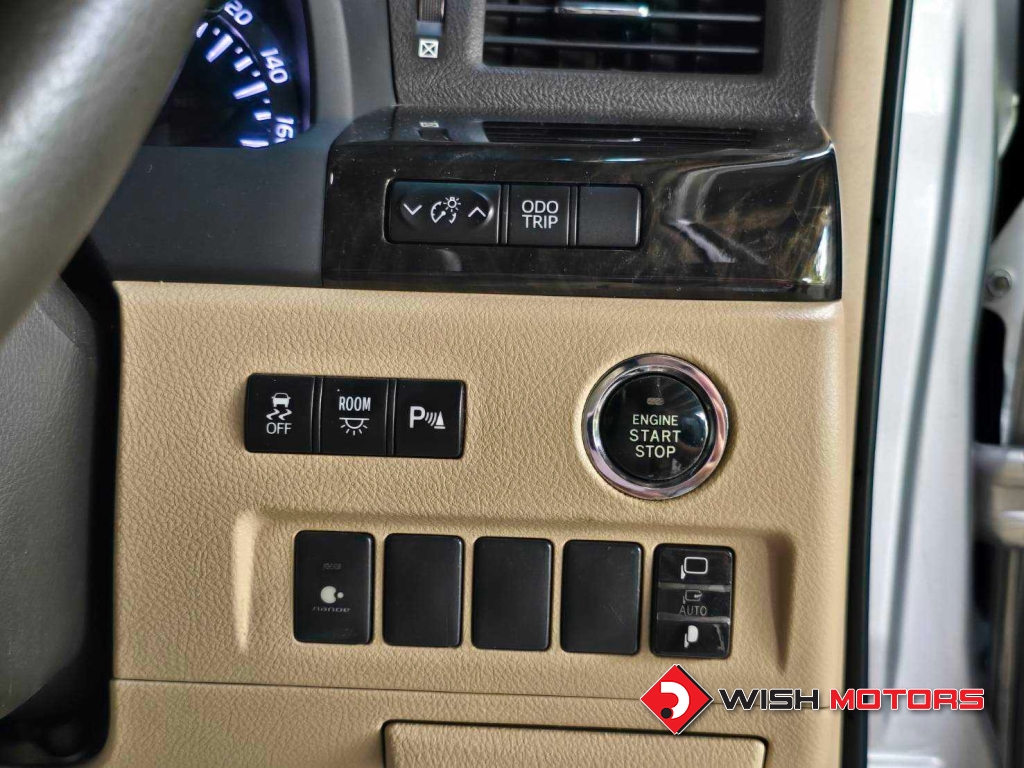TOYOTA ALPHARD 2.4 [V] AT ปี 2014 #8 (L)
