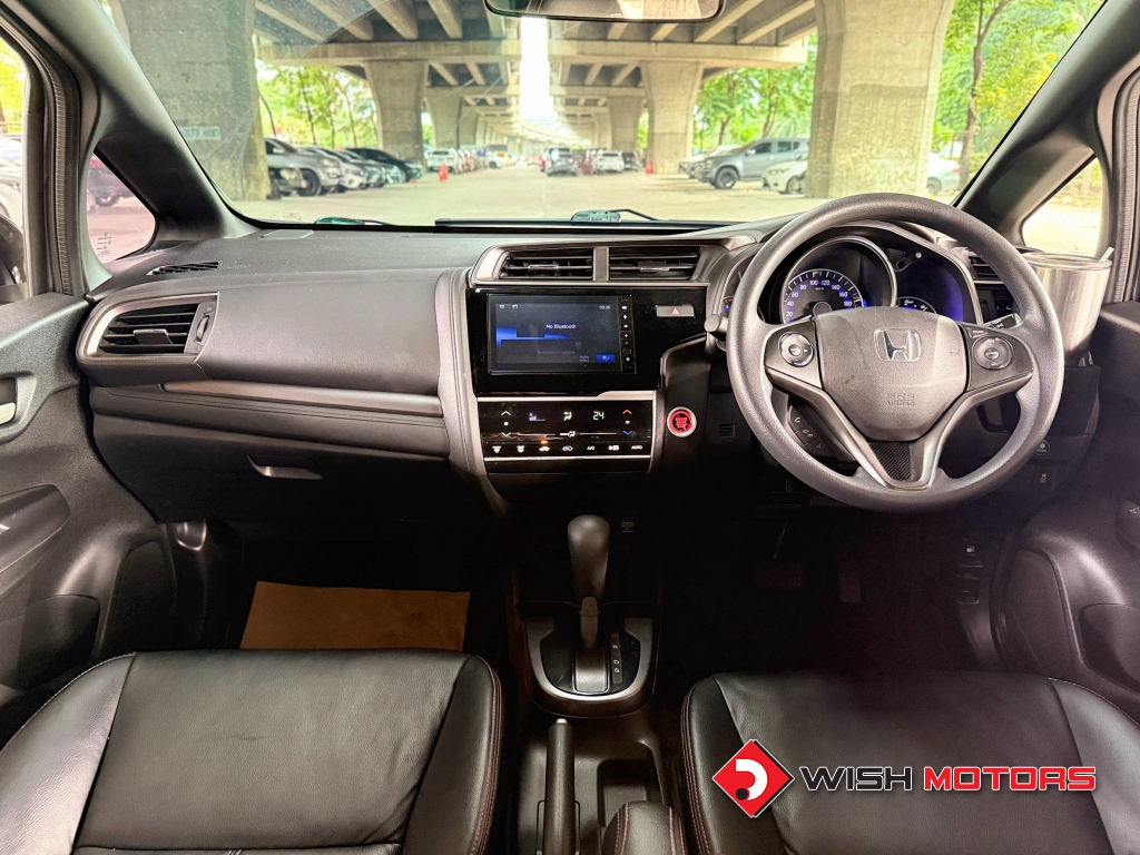 HONDA JAZZ i-VTEC 1.5 [RS] AT ปี 2021 #13 (L)