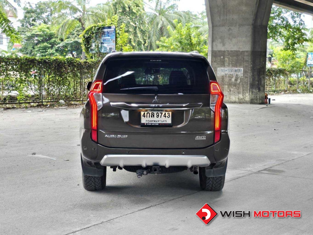MITSUBISHI PAJERO SPORT 4WD 2.4 [GT Premium] AT4WD. ปี 2015 #5 (L)