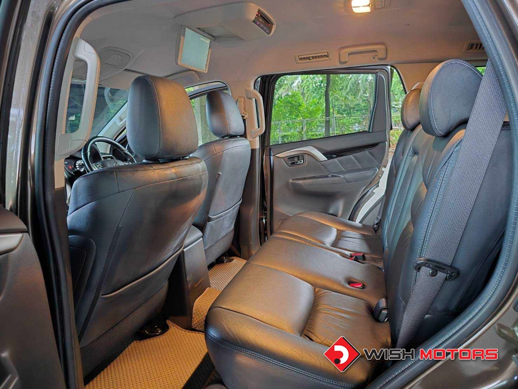 MITSUBISHI PAJERO SPORT 4WD 2.4 [GT Premium] AT4WD. ปี 2015 #10 (L)