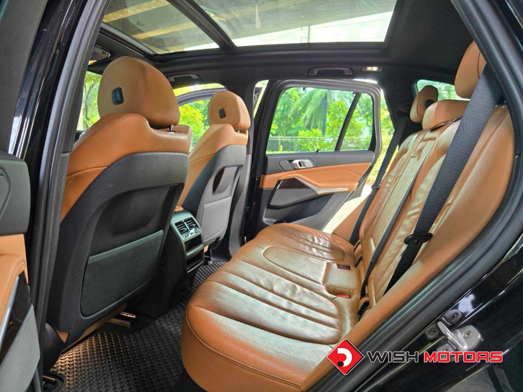 BMW X5 xDrive 30d AT ปี 2022 #16 (L)