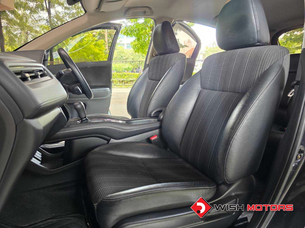 HONDA HR-V 1.8 [S] AT ปี 2016 #11 (L)