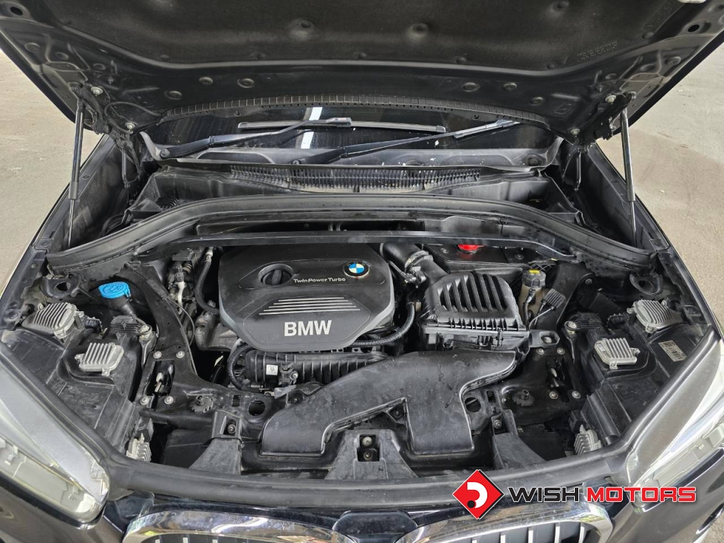 BMW X1 sDrive 18i AT ปี 2018 #9 (L)