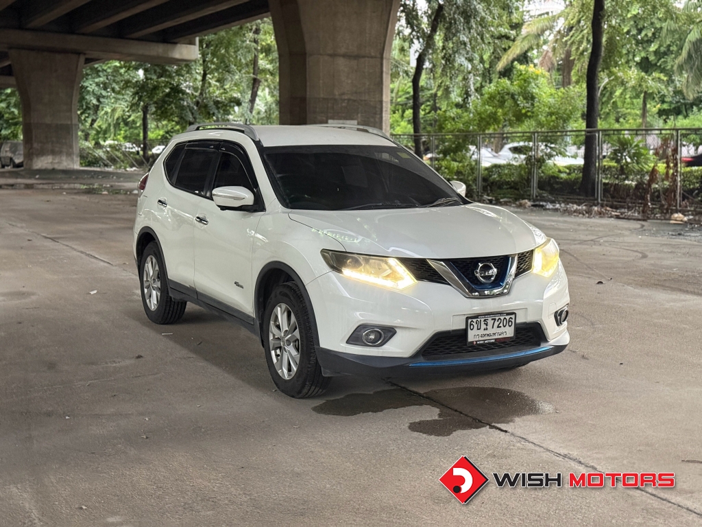 NISSAN X-TRAIL 2.0 V Hybrid AT4WD. ปี 2016 #1 (L)